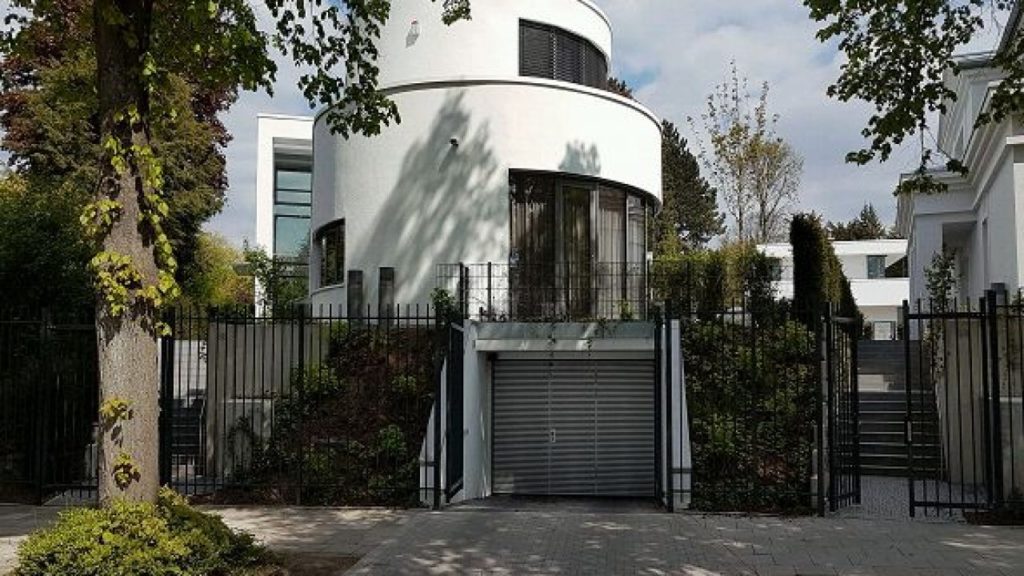 k-141-8242-1-1280x720